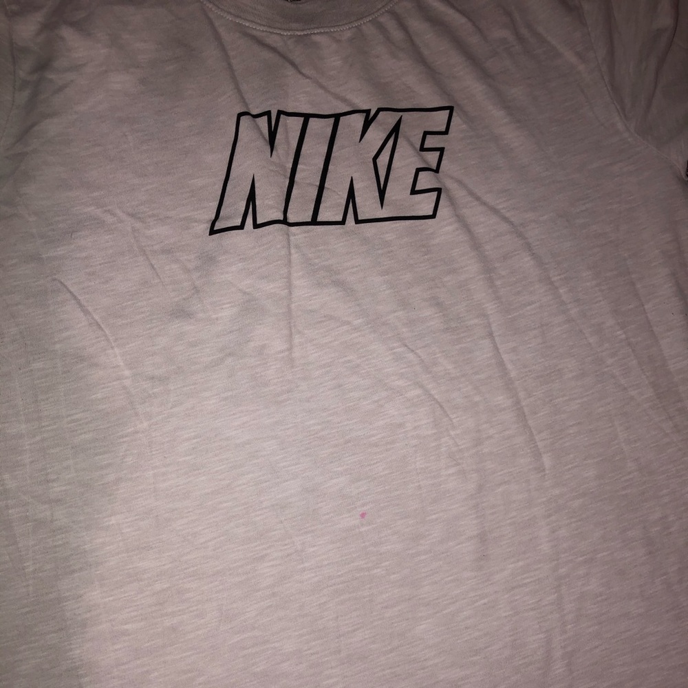 Nike Tee - Picture 4 of 6